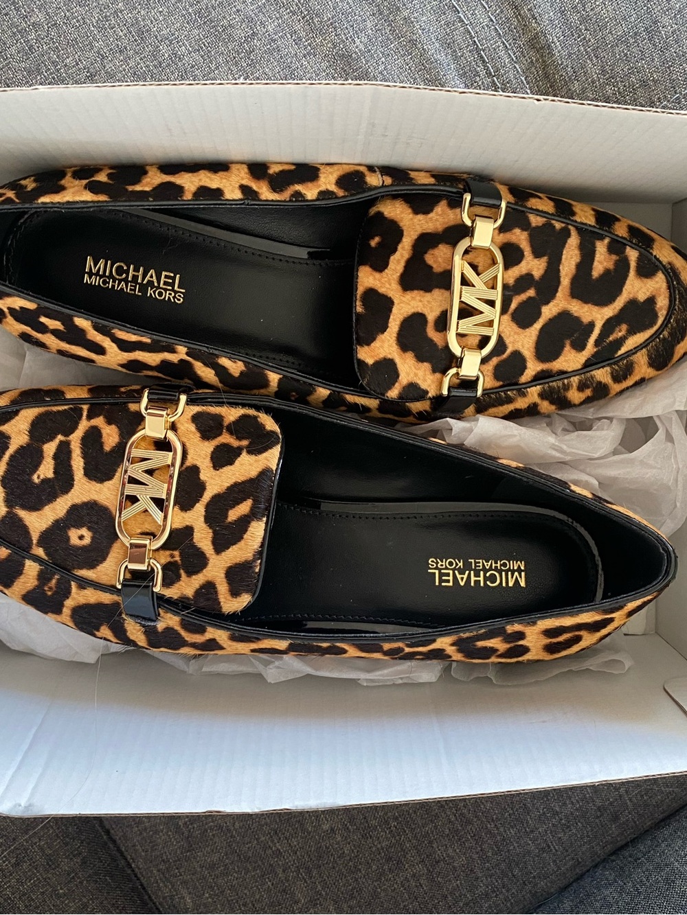 New with tags Michael Kors Women's Leopard Print Loafers with Gold Hardware